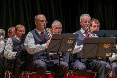 21.11.25 Abschiedskonzert Kpm. M. Hölbling Bild 34