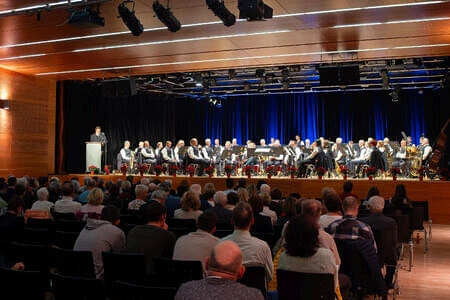 21.11.25 Abschiedskonzert Kpm. M. Hölbling Bild 35