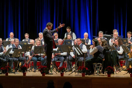 21.11.25 Abschiedskonzert Kpm. M. Hölbling Bild 36