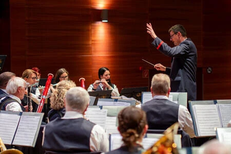 21.11.25 Abschiedskonzert Kpm. M. Hölbling Bild 38