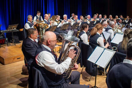 21.11.25 Abschiedskonzert Kpm. M. Hölbling Bild 43